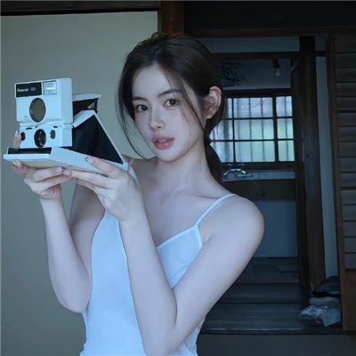 比基尼月亮